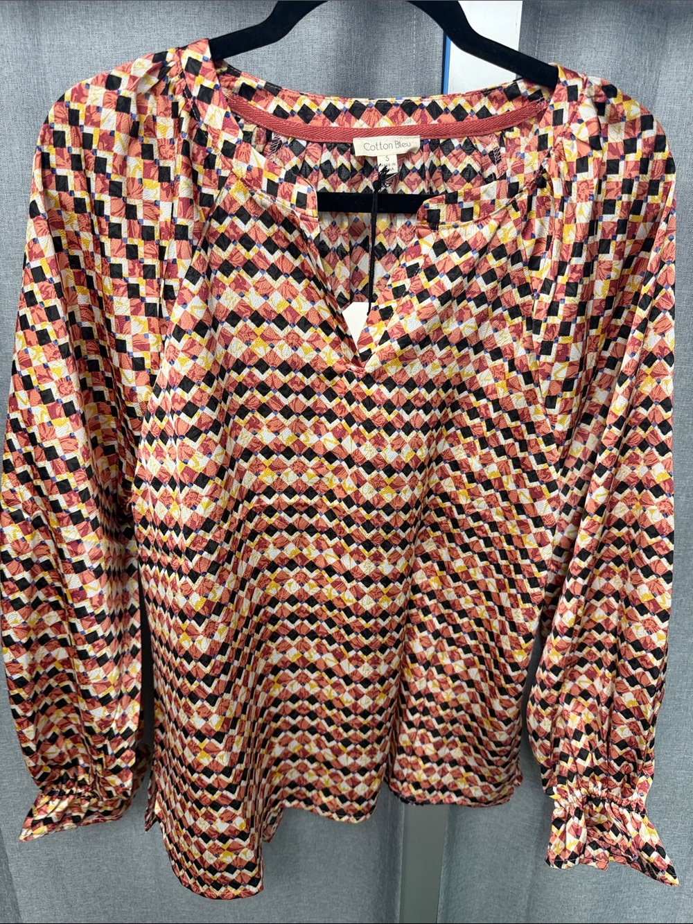 Cotton Blue Women's Multi-Pattern Pink/Black Long-Sleeve Blouse
